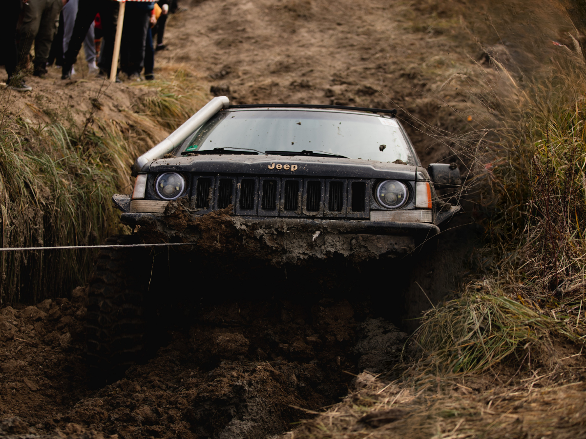 4x4 pe traseu off-road extrem